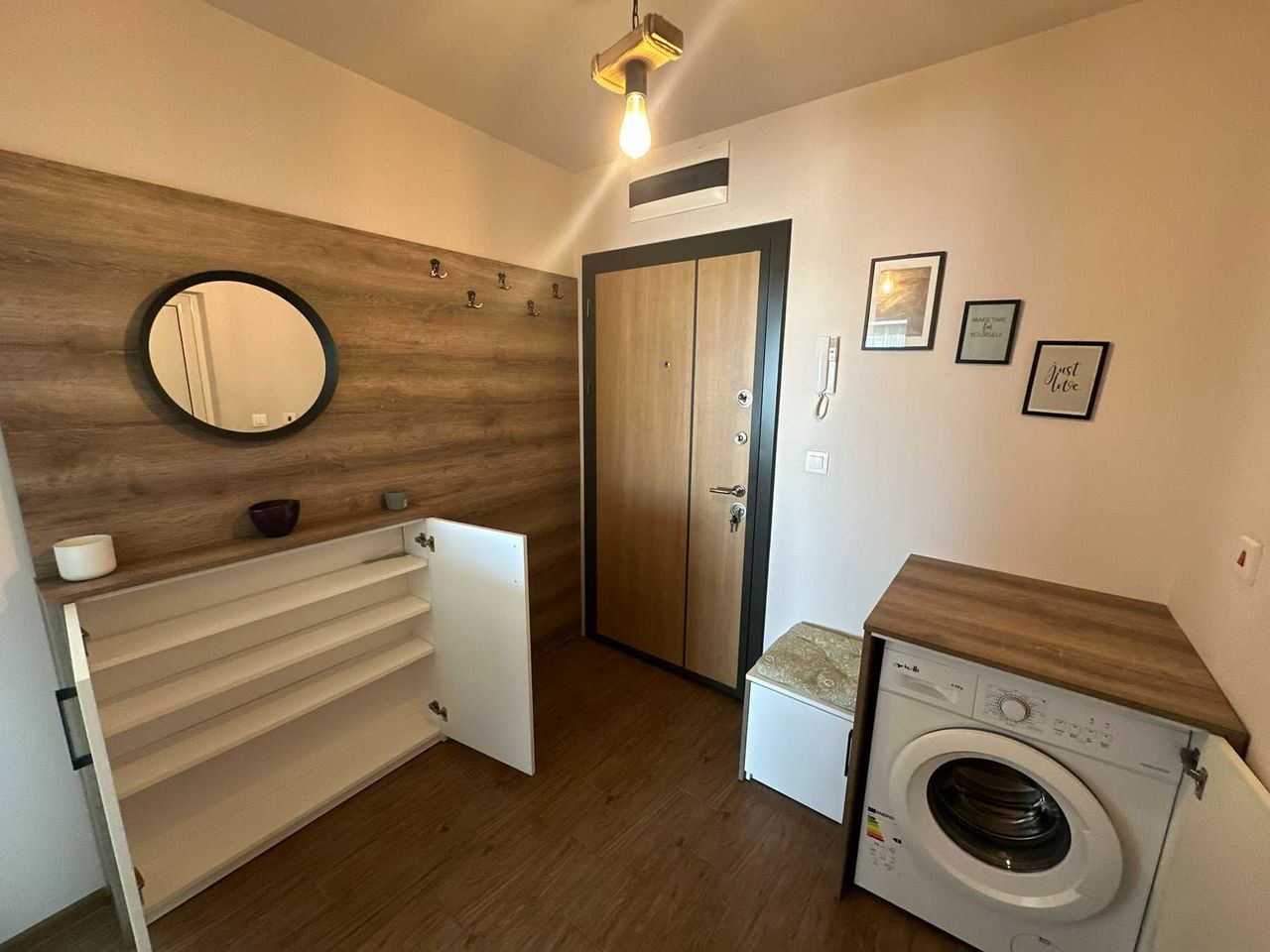 Дава се под наем Двустаен апартамент в Пловдив, Тракия - 70 кв.м за 408 € - Снимка #13