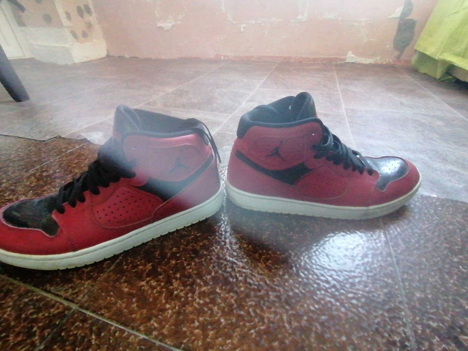 Nike Jordan 42.5 Кецове