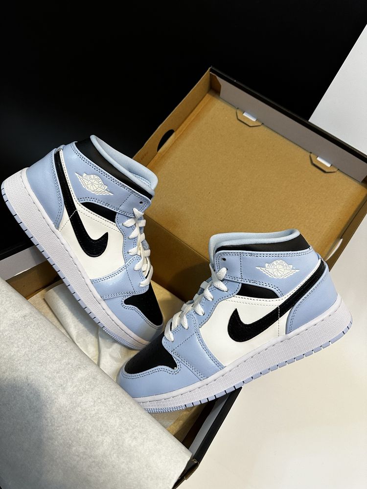 Air Jordan 1 Mid “Ice Blue” 37.5 Noi si originali