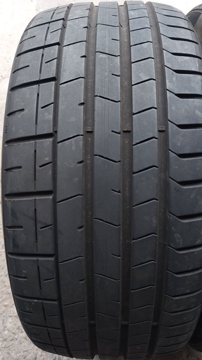 Летни гуми 235/35/19 Pirelli P Zero PZ4 2 броя
