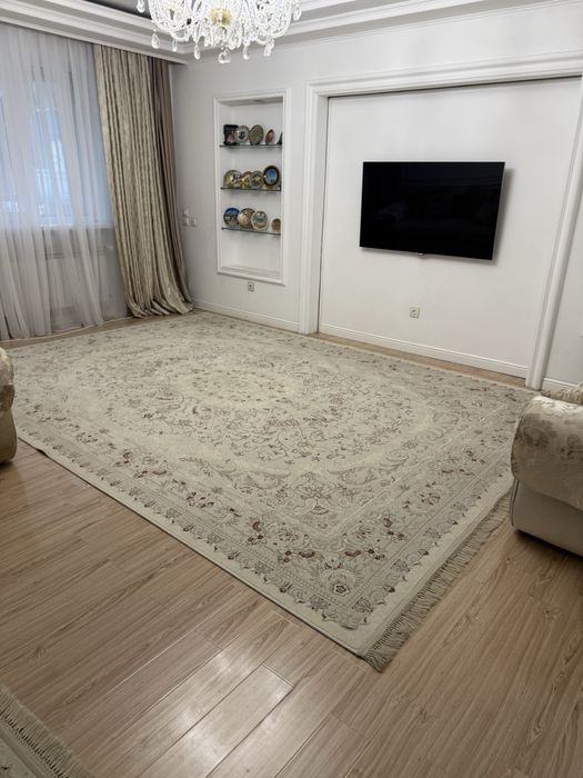 Продам 2 ковра ,3*4 ,2*3 за 50 тыс тг