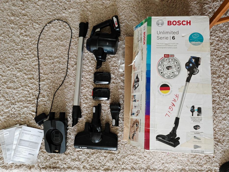 Aspirator vertical fara sac wireless BOSCH UNLIMITED gen Dyson Rowenta