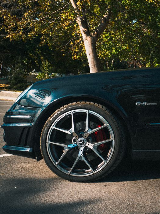 Mercedes Benz E500 AMG