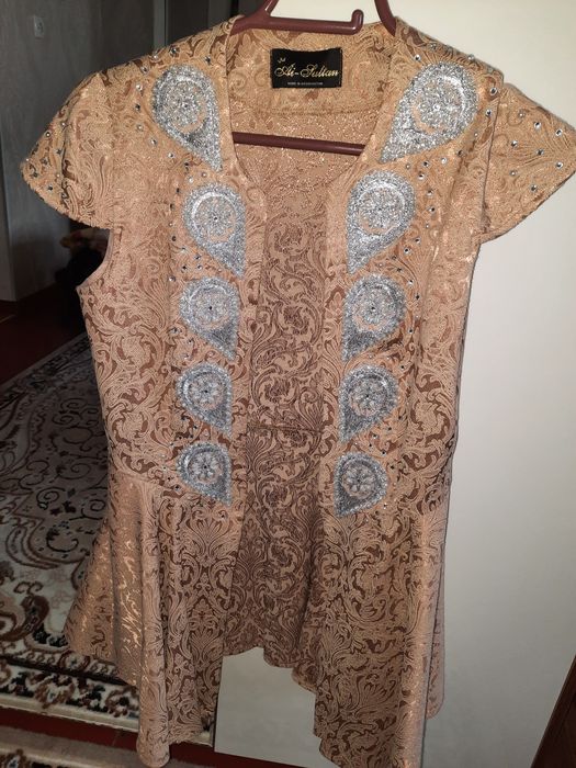 Продам комзол, ручной пошив