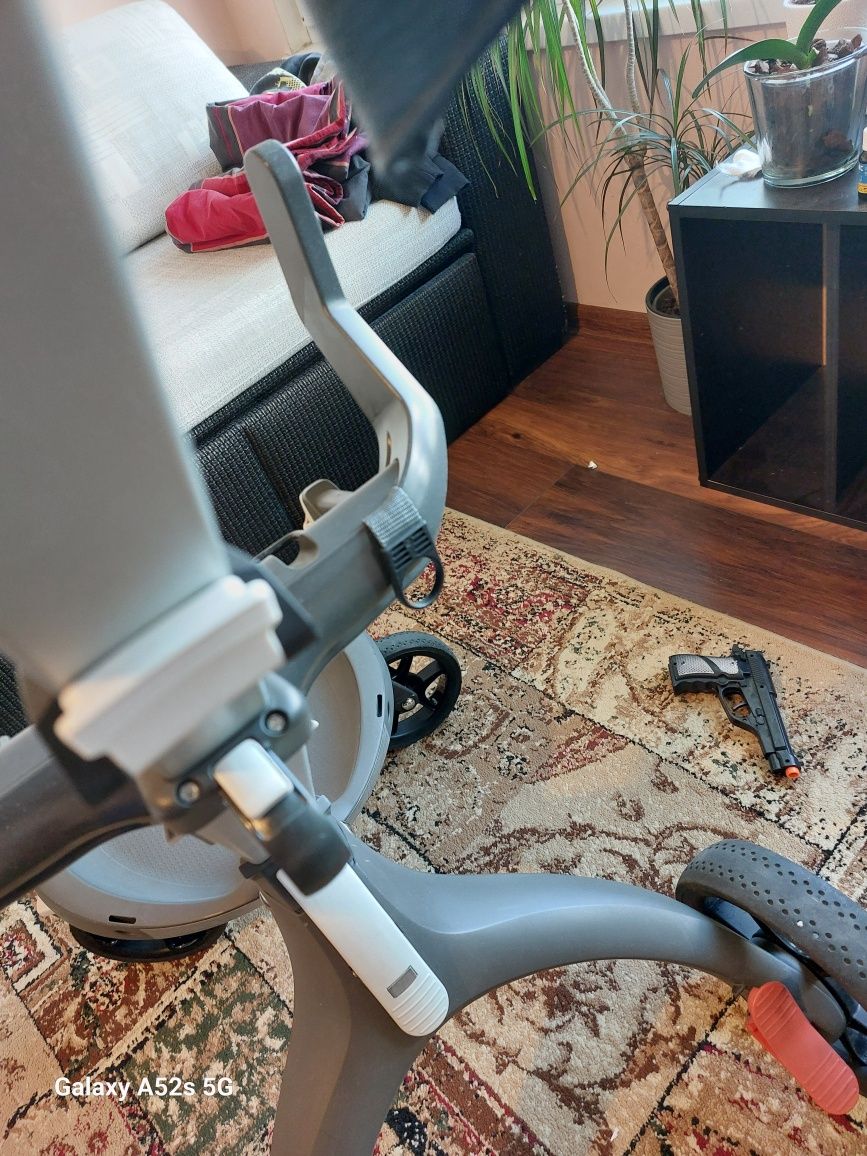 Stokke  на части
