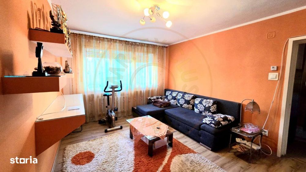 De Inchiriat Apartament 3 camere Micro 16