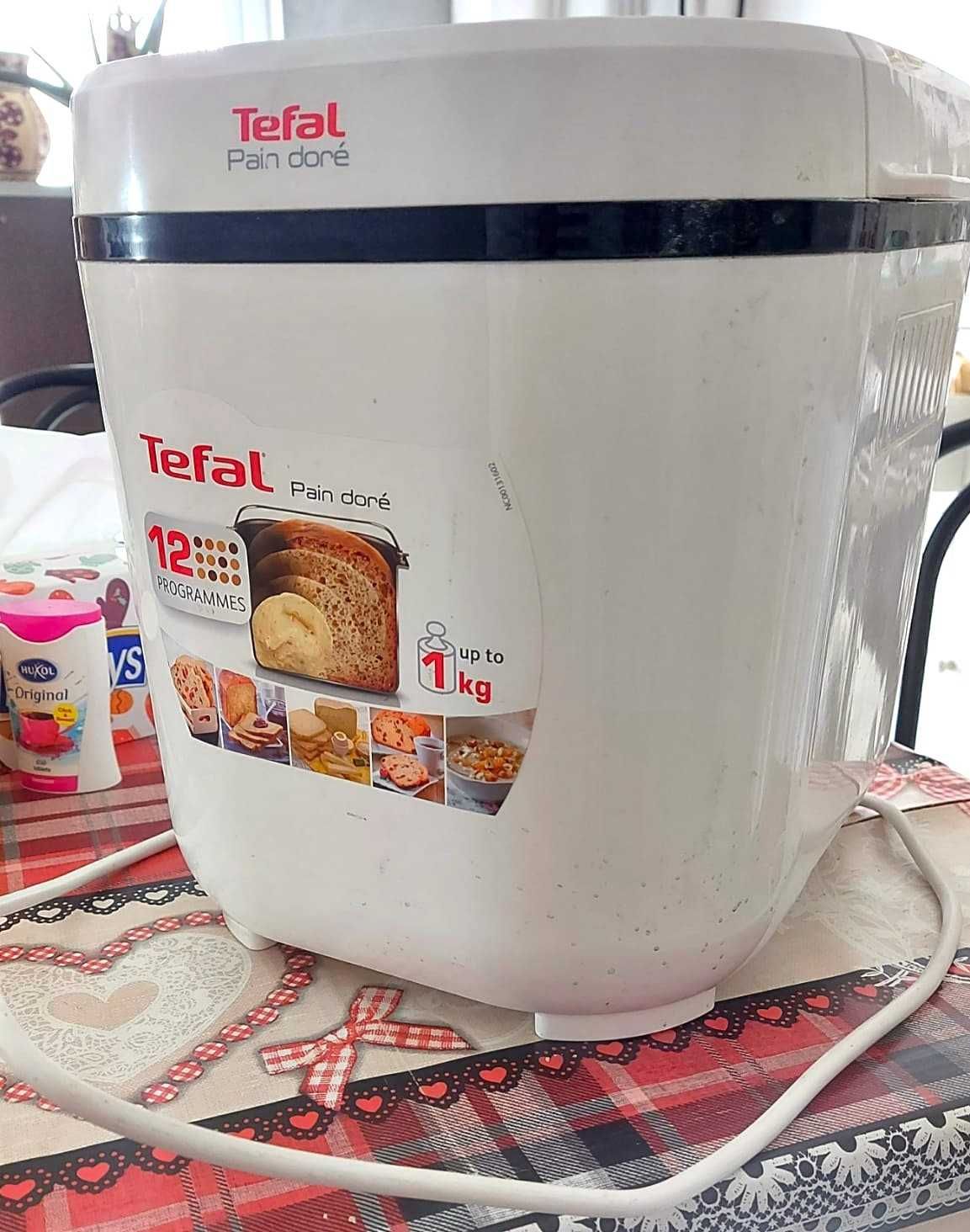 Masina de copt paine TEFAL Pain Doré cu 12 programe