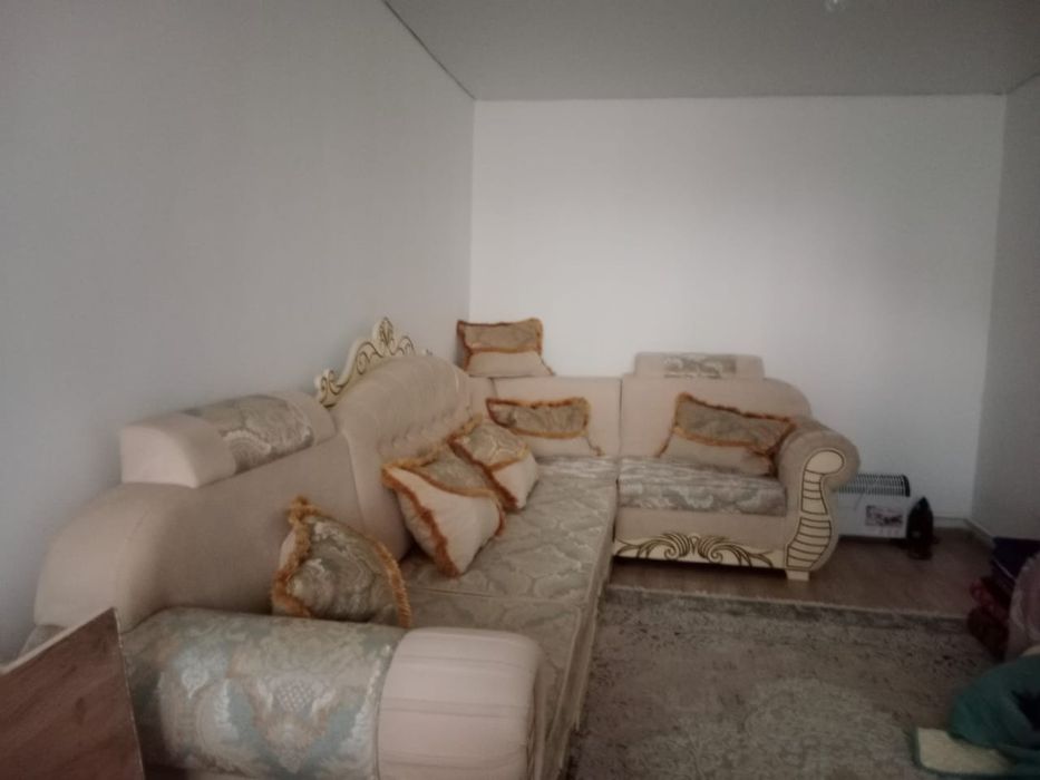 Продам мягкий уголок