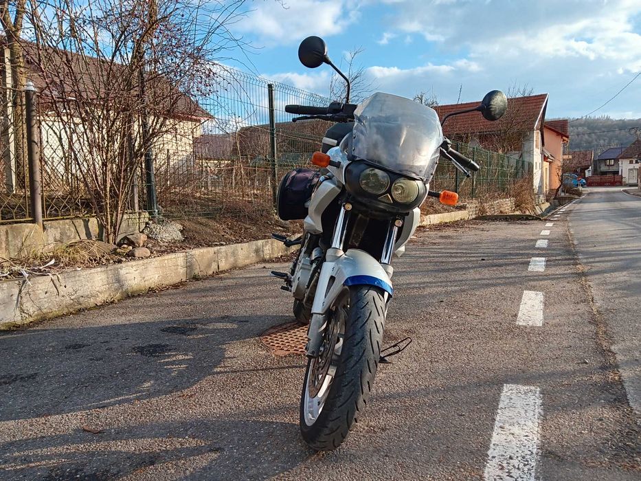 BMW F650 CS cu ABS  sport touring( nu chopper), urban/ roadster.