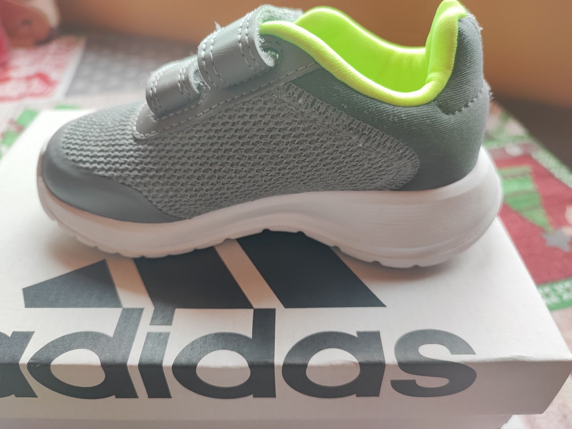 Детски маратонки Adidas 23