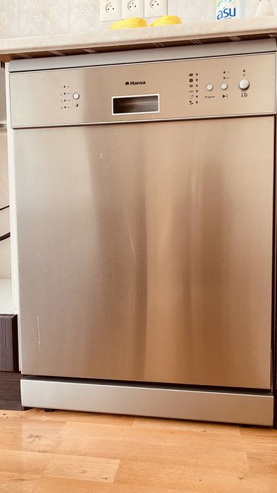 Посудомоичная машина