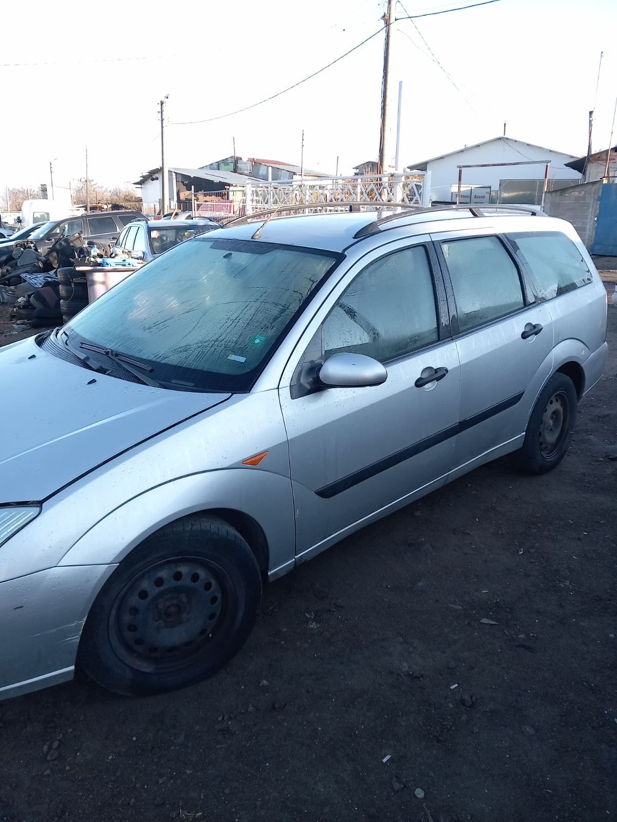 Ford Focus 1.8 DI (75 к.с ) 2000г. На части