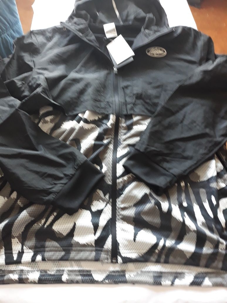 Hanorac NIKE nr XL originali