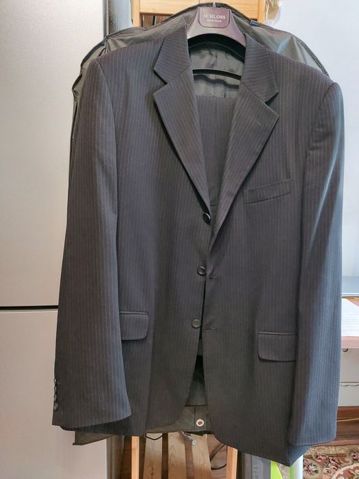 Хороший мужской костюм  VIENTO , р.54 , рост 8, 80% шерсти.На высокого