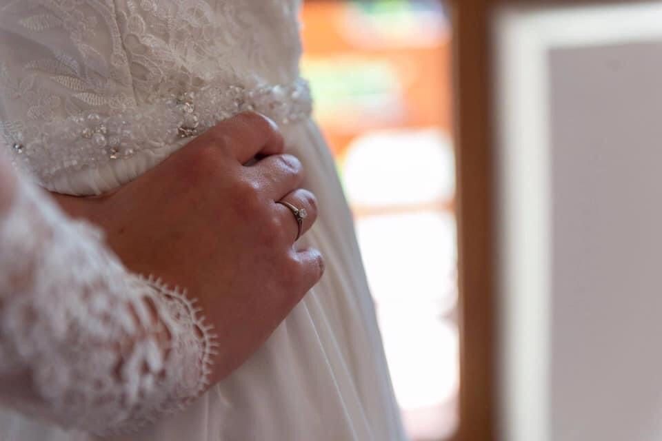 Vand rochie de mireasa A line finuta