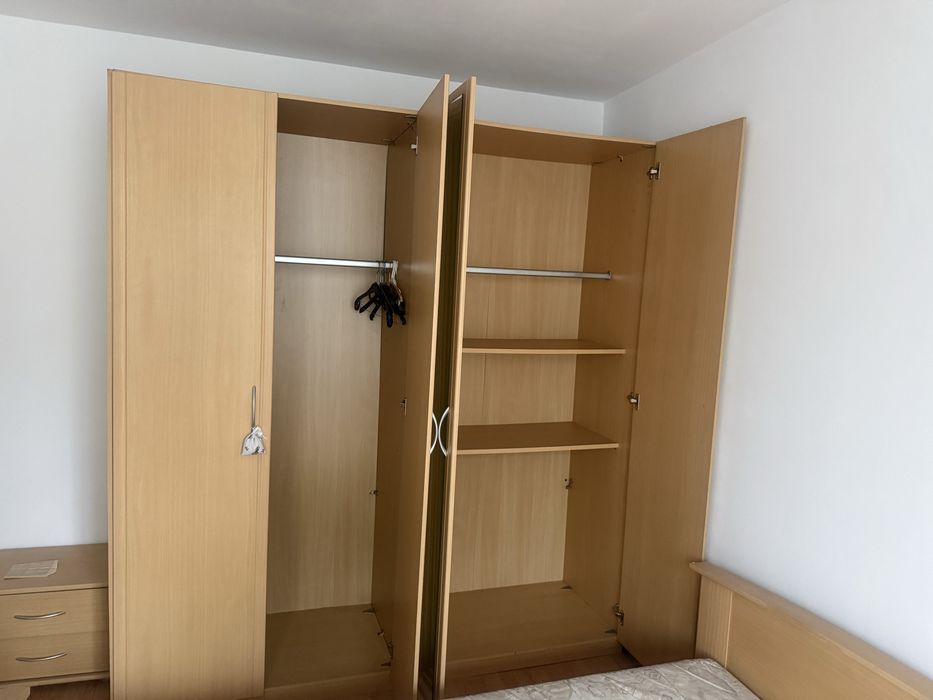 De vanzare  set mobila  dormitor