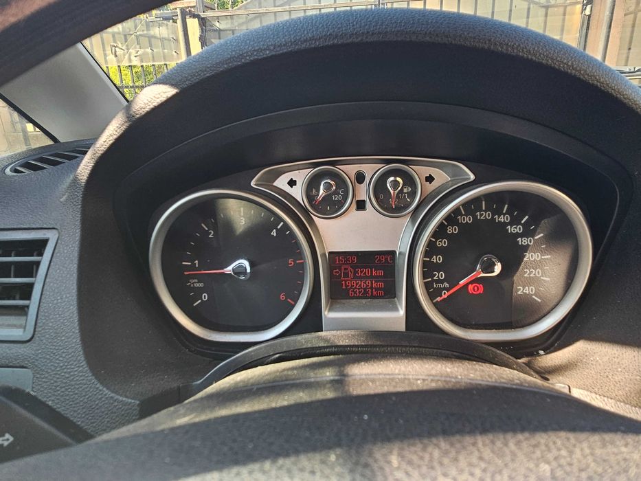 Vand Ford C-max 1.6TDCI