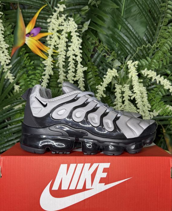 Nike Vapor Max Plus Gray Black