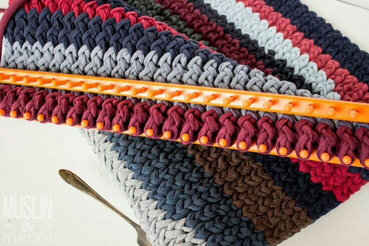 Форми за луум плетене. Шал, плетиво, шапка, зима, подарък, хоби. Нови!