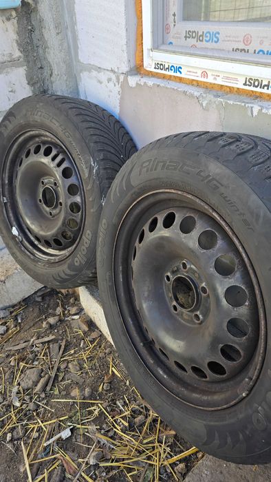 4 Jante ET41 cu anvelope de iarnă 205/60 R 16 96H
