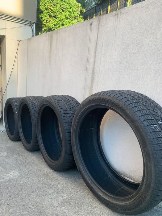 Anvelope iarna Pirelli 315/35/22//275/40/22 RUN FLAT
