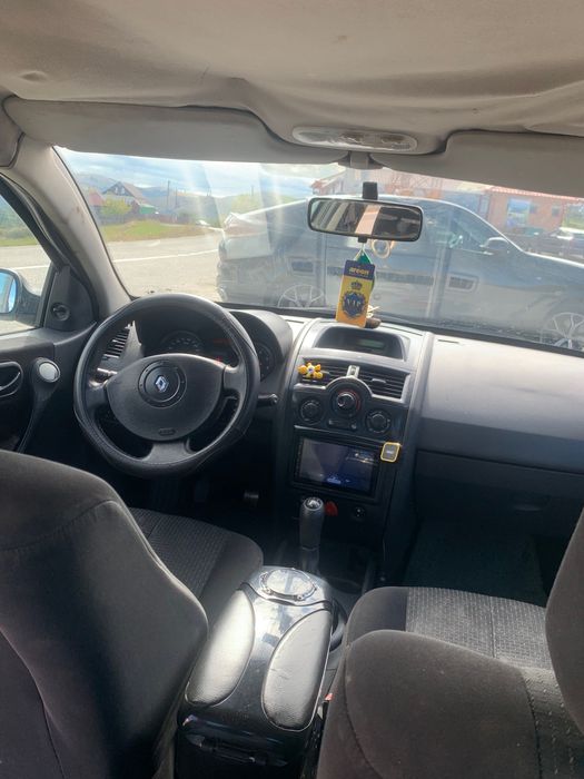Vînd Renault Megane 2. 2005 1.6 16v