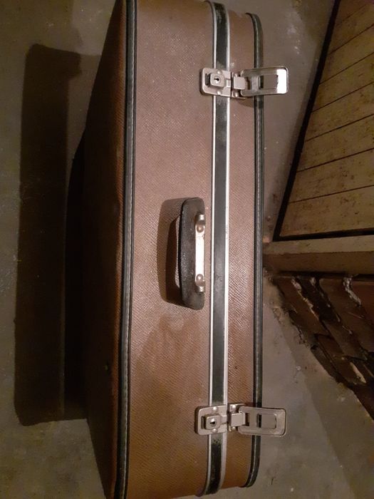 Стар куфар от социализма,чанта,сак