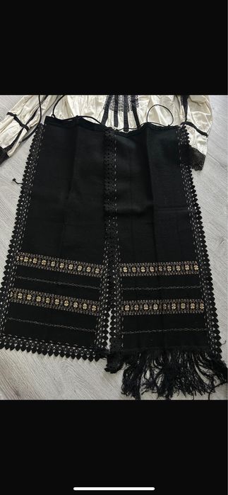 piese costum popular