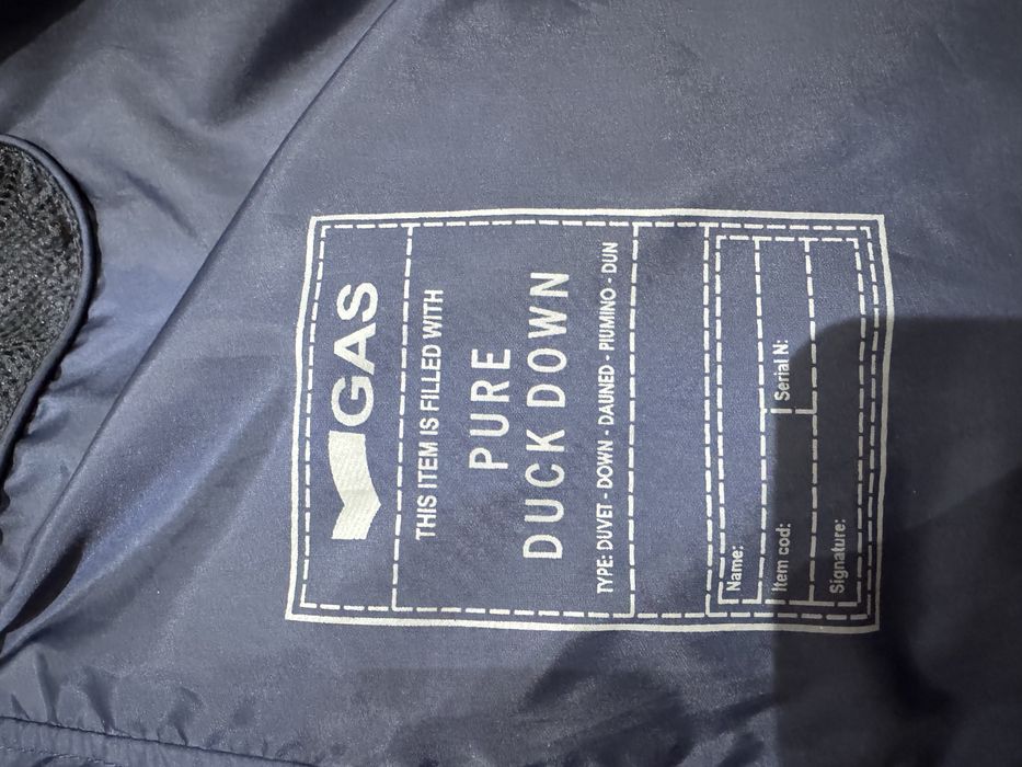 Geaca Gas cu umplutura din puf si guler de blana naturala