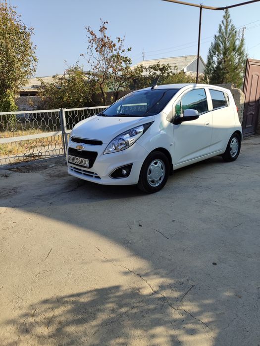 Продается машина Спарк 2022 года