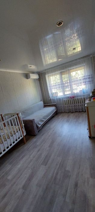 Продам 1 комнатную  квартиру