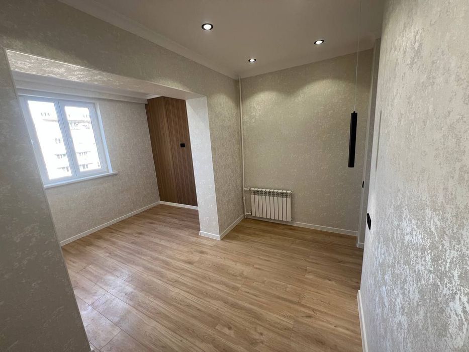 Продаю квартиру в центре 2-х комнатную Парк Бобура 55м2 Аския Базар