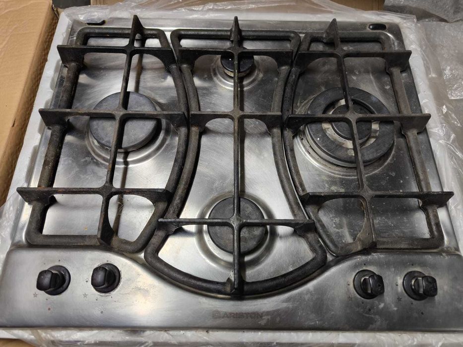 Газовая варочная панель Ariston PH 640 MST