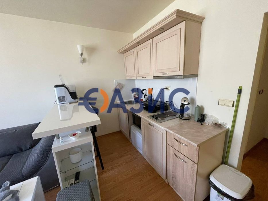 Продава се Тристаен апартамент в к.к. Слънчев бряг - 85 кв.м за 965 €/кв.м - Снимка #5