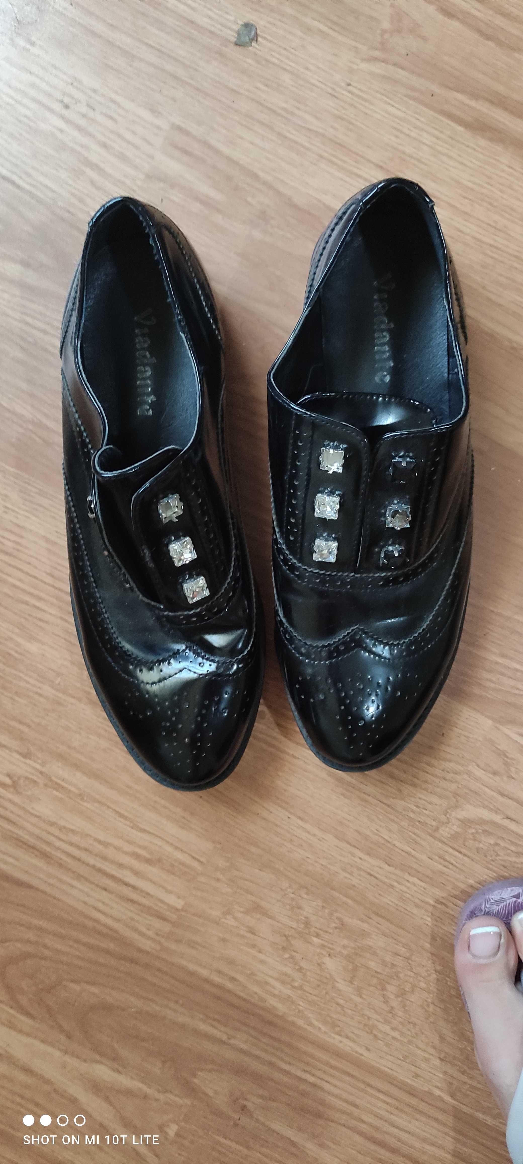 Маркови италиански обувки