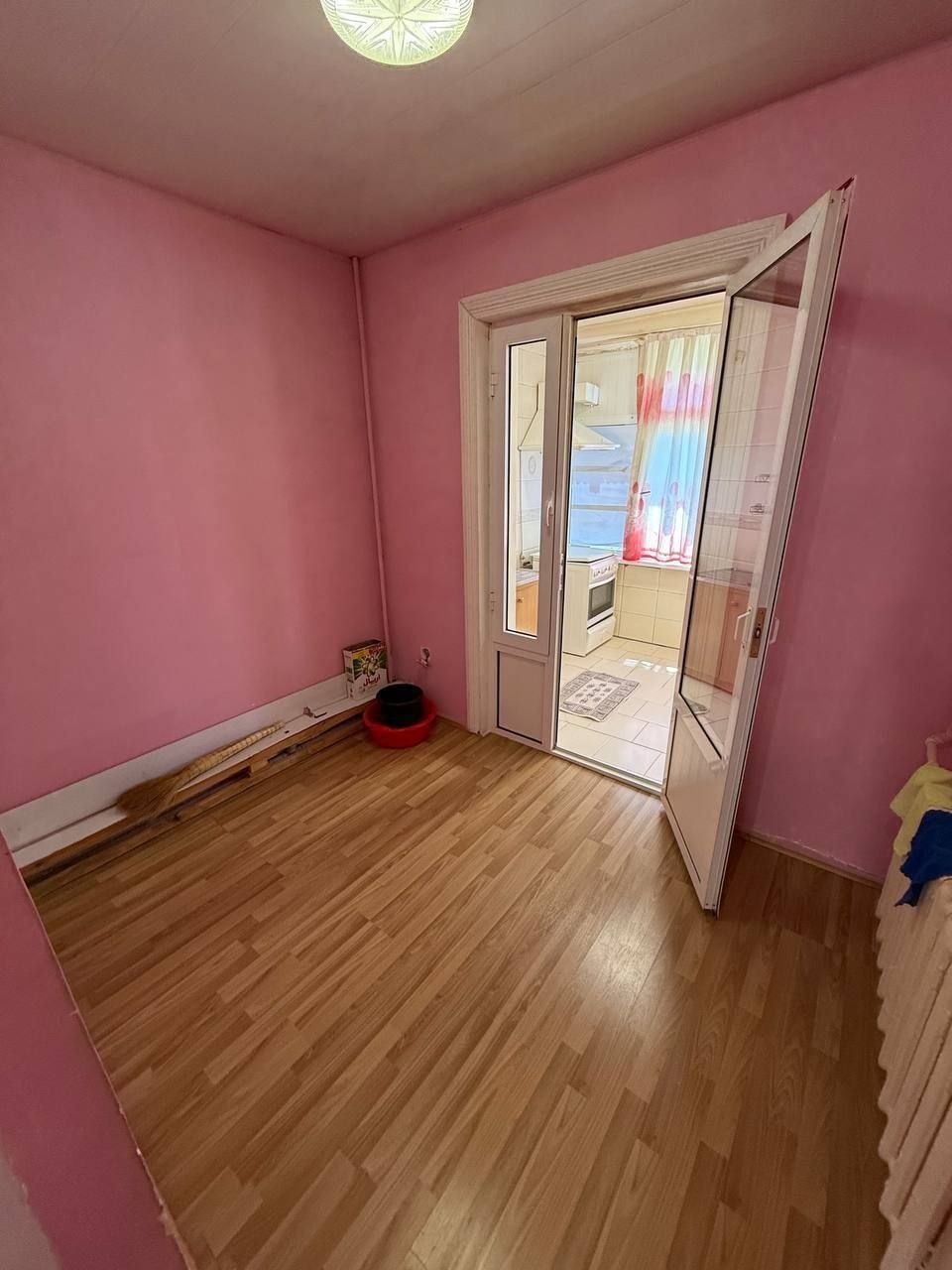 3 хоналик 100м² квартира сотилади