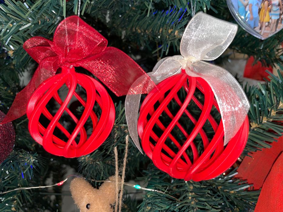 Коледни топки - Spiral, коледна украса