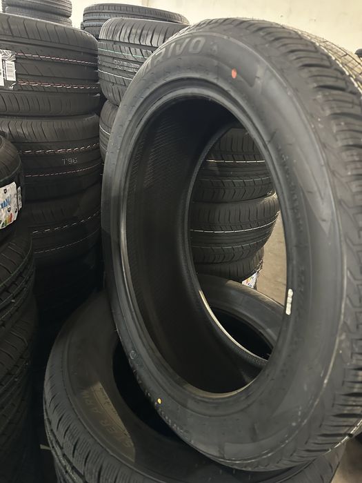 Нови Всесезонни Гуми Arivo Carlorful A/S 255/45R20 105W Xl Нов Dot