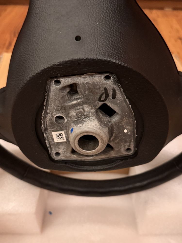 Vand volan bmw seria 7 f01 oem cu airbag insertii mahon