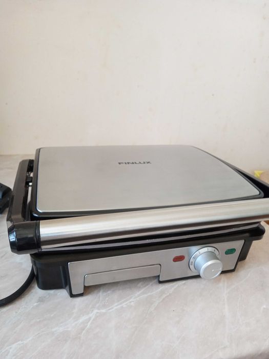 Грил преса Finlux FCG-2008M