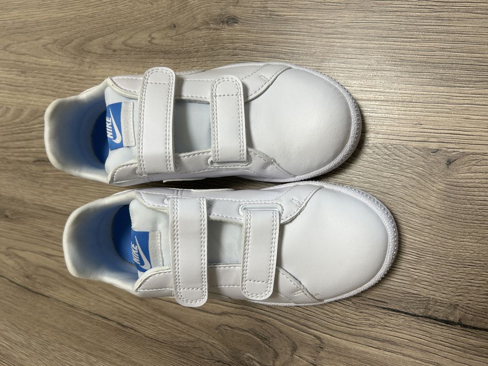Детски маратонки/кецове Nike, чисто нови