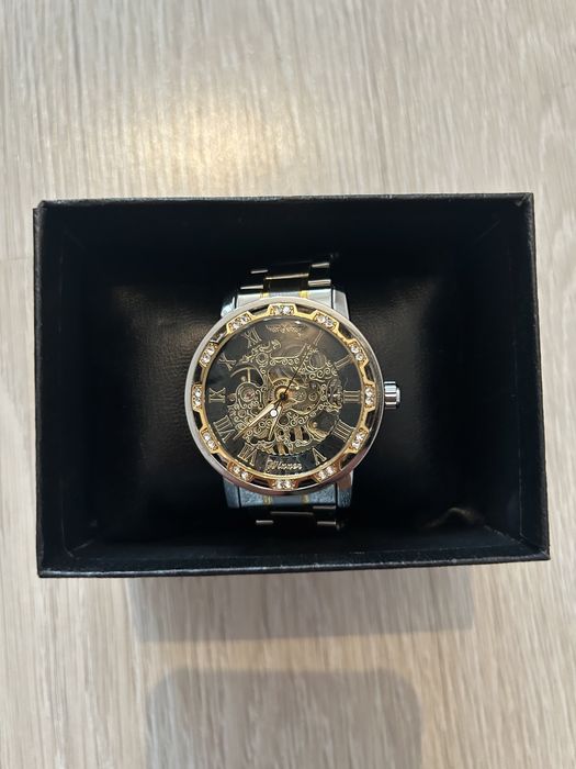 Часы механические