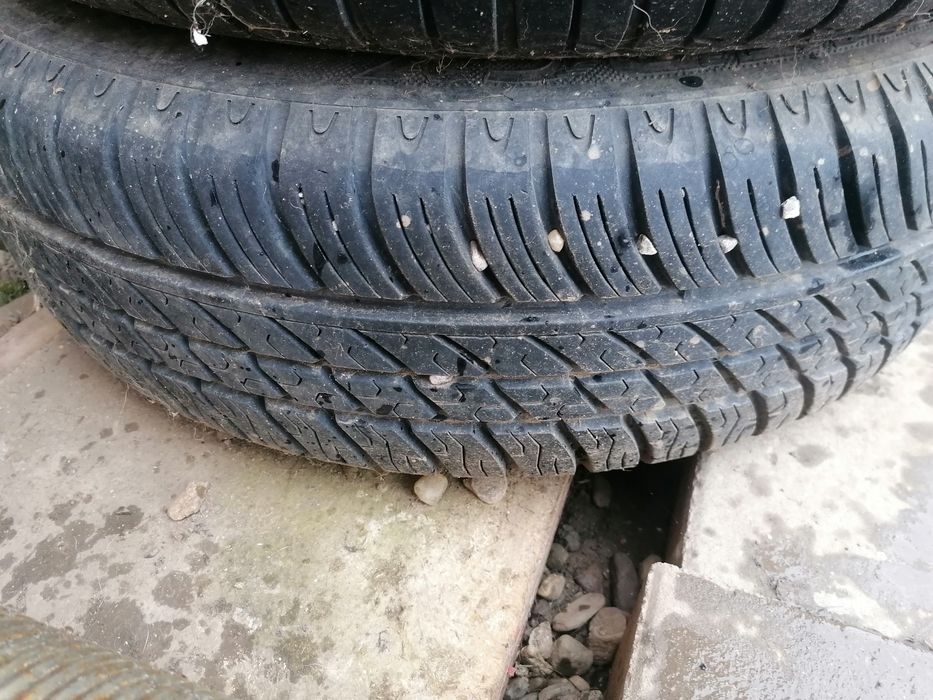 Vând jante + cauciucuri Opel