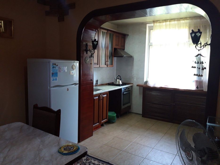 Продается 3 ком квартира на А. Югнакий.
