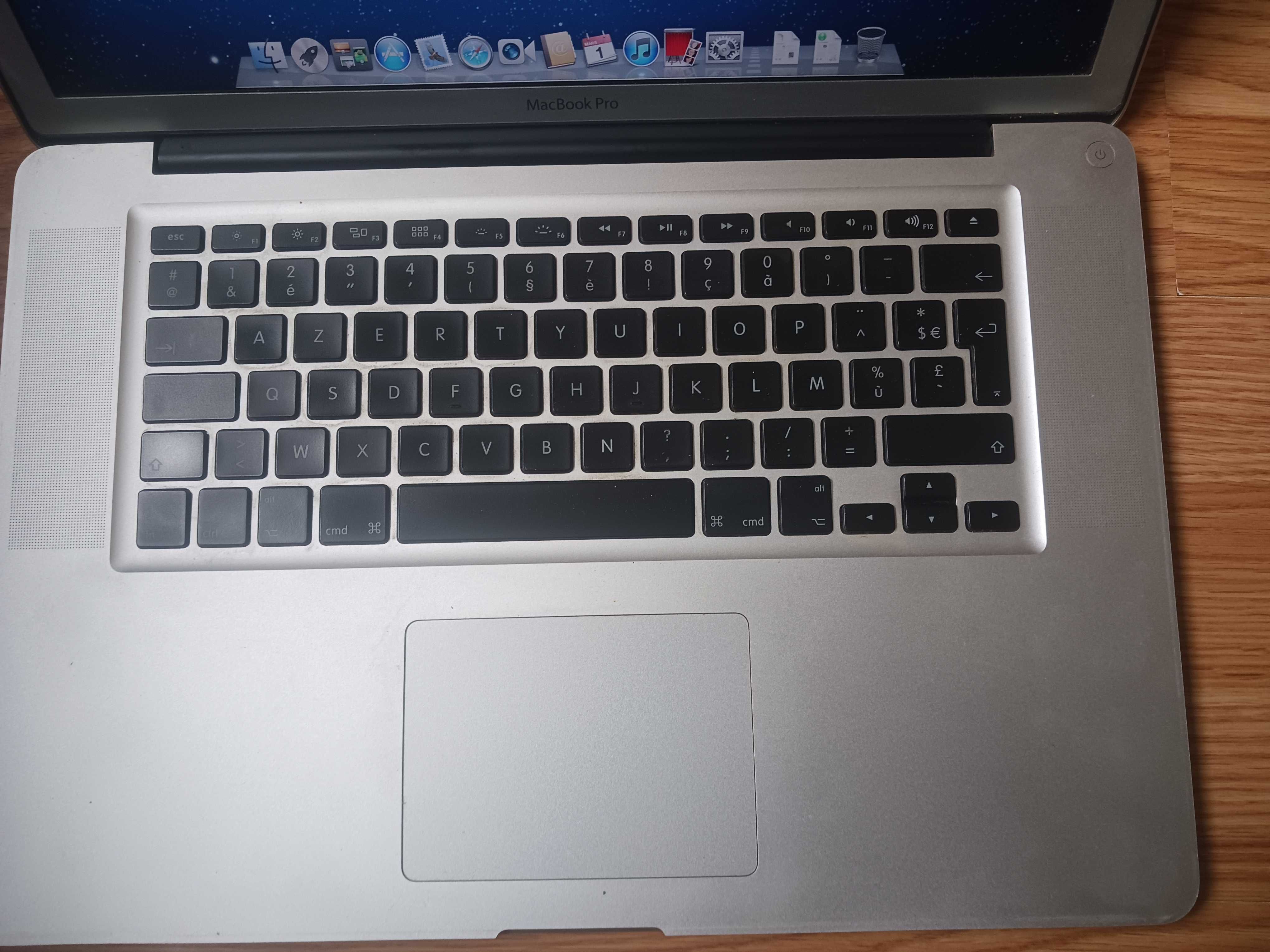 apple a1286 macbook pro 15 inch i7