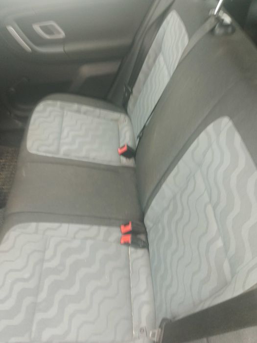 Vând Skoda Fabia Grenlinne