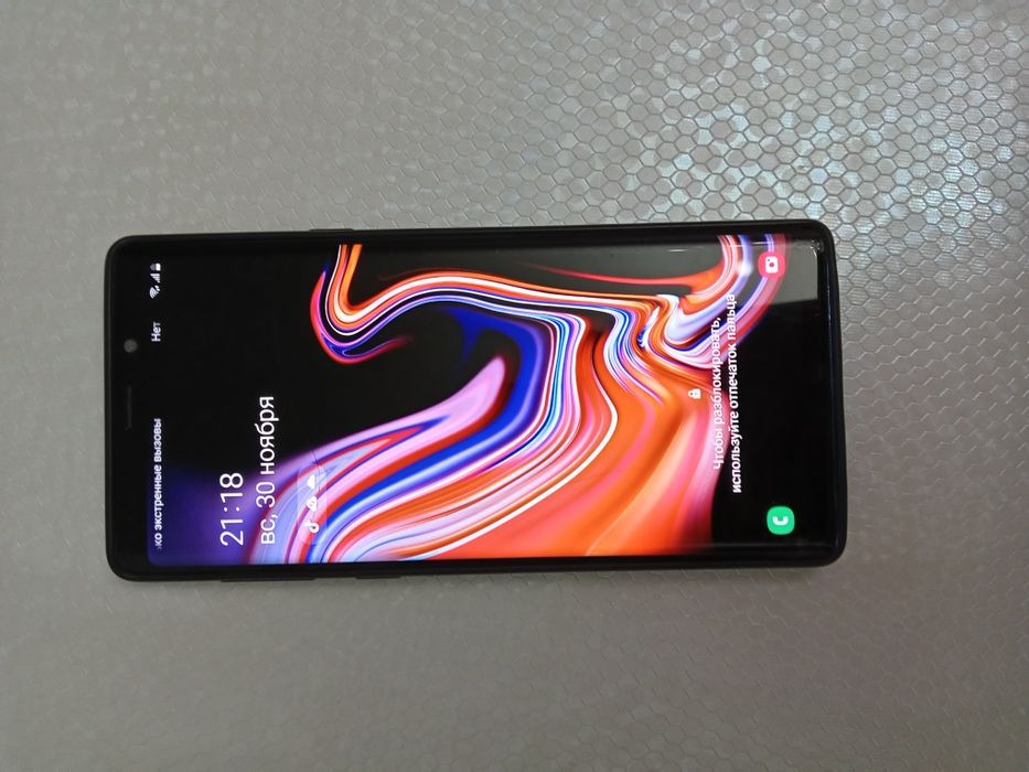 Продам телефон Samsung note 9