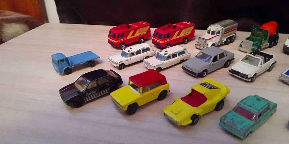 Matchbox England Macau China 1/64