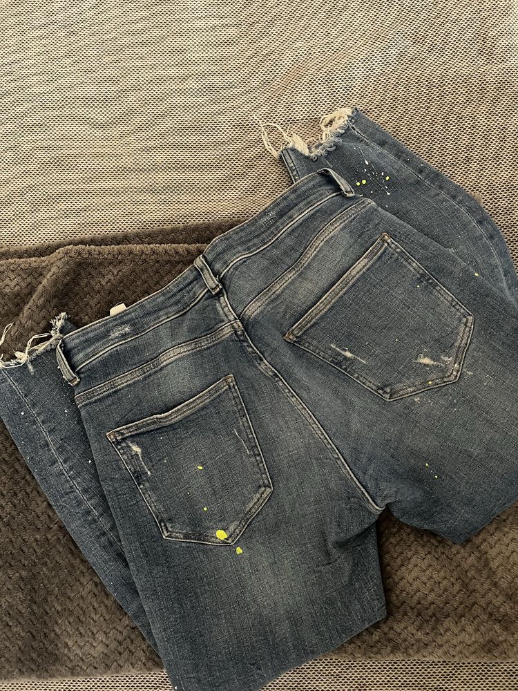 ZARA мъжки дънки скъсани skinny