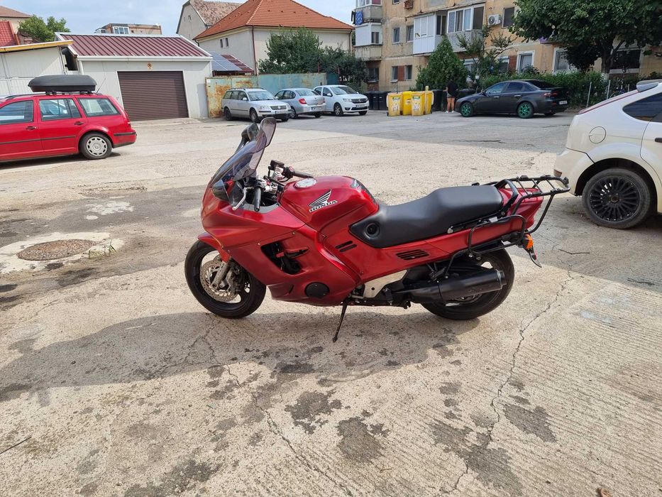Motocicleta Honda cbr 1000f